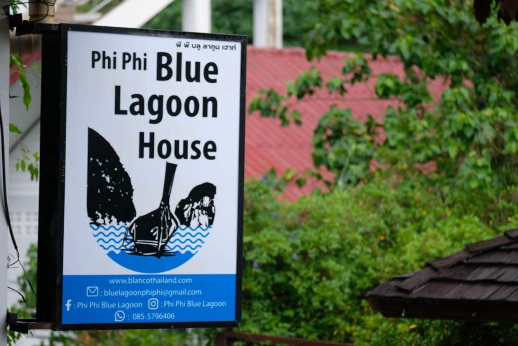 Phi Phi Blue Lagoon – Koh Phi Phi